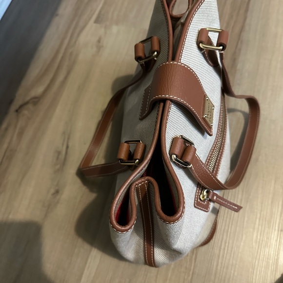 Dooney And Bourke Tote, EUC - Picture 11 of 13